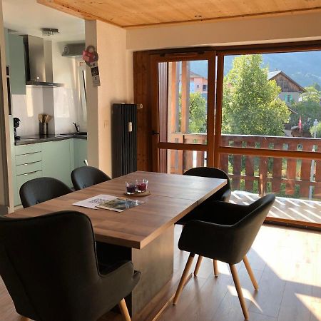 Appartement En Hyper Centre De Samoens Exterior photo