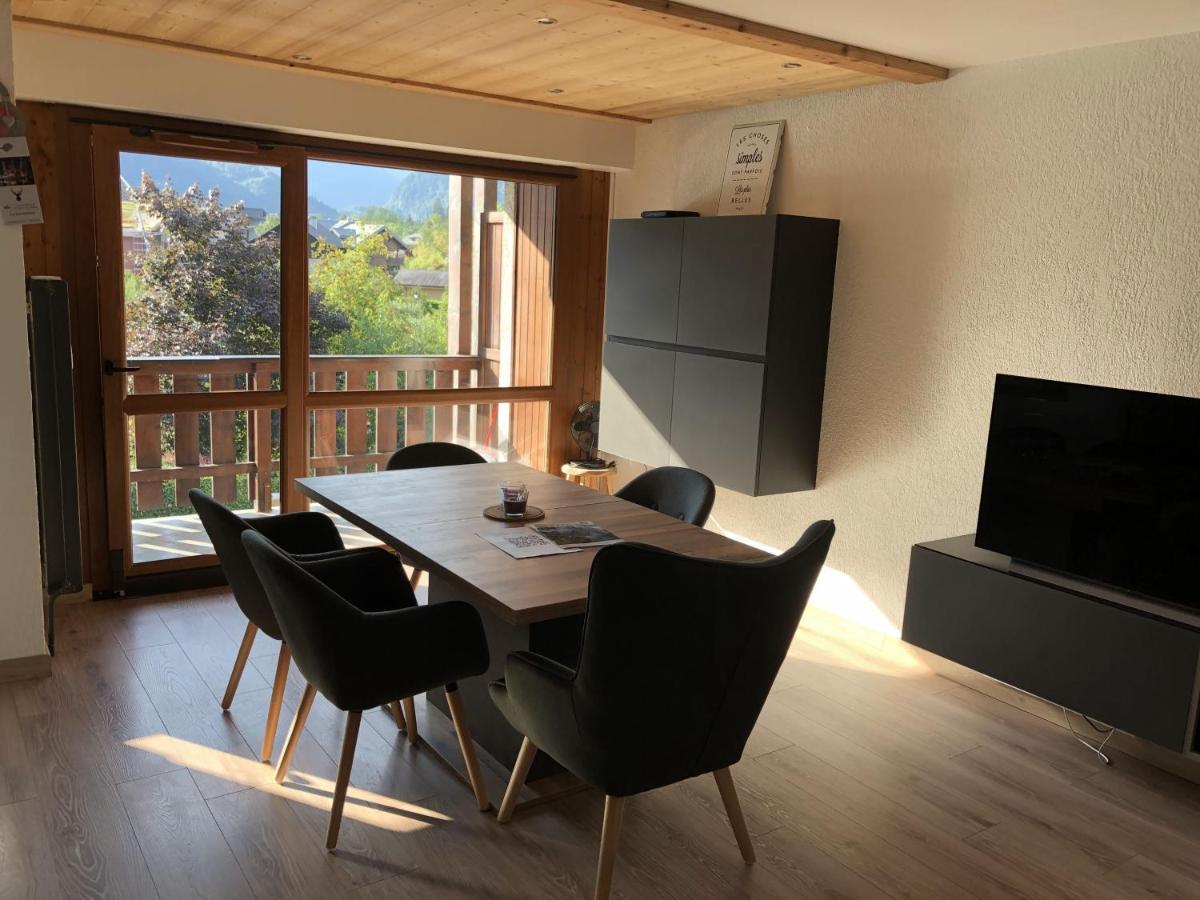 Appartement En Hyper Centre De Samoens Exterior photo