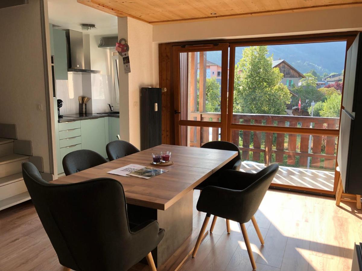 Appartement En Hyper Centre De Samoens Exterior photo